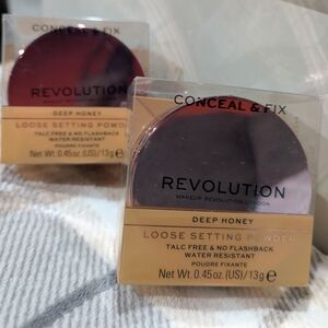 Lot of 2 Revolution Conceal & Fix Loose Setting Powder in Deep Honey.  Sealed.
